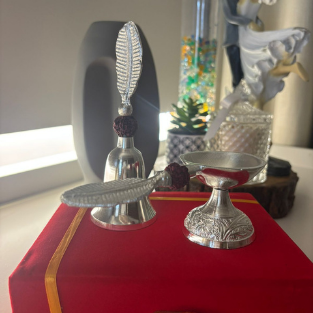 RUDRAKSH BELL DIYA''