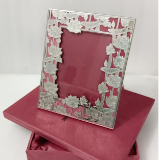 LOTUS PHOTOFRAME IN BOX''