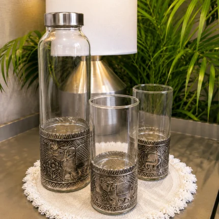 BOTTLE AND GLASS SET ELEPHANT''