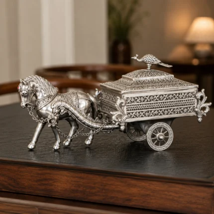 MAHARAJA HORSE CARRIAGE BOX